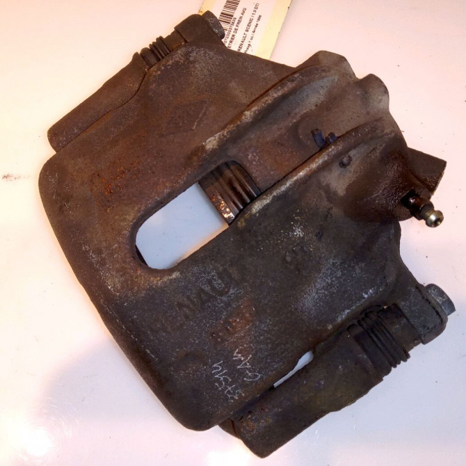 Etrier de frein avant gauche occasion RENAULT SCENIC I Phase 1 09-1996->08-1999 1.9 DTI 100ch 7701203659 1