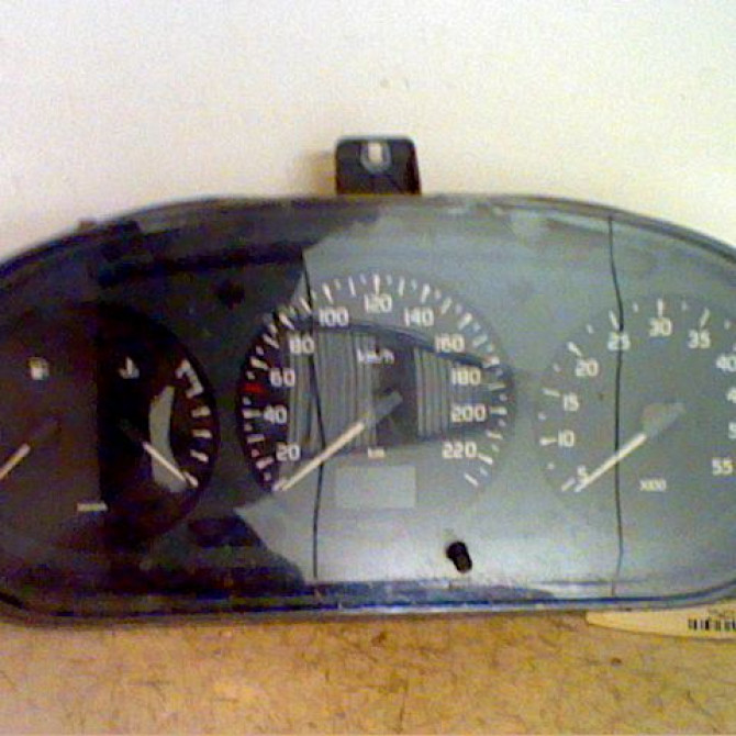 Compteur occasion RENAULT SCENIC I Phase 1 09-1996->08-1999 7700847784 1