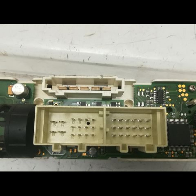 Commande de chauffage occasion SEAT IBIZA III Phase 1 03-2002->03-2006 1.9 SDI 3