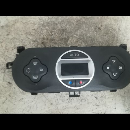 Commande de chauffage occasion RENAULT TWINGO II Phase 1 06-2007->11-2011 1.5 DCI 65ch