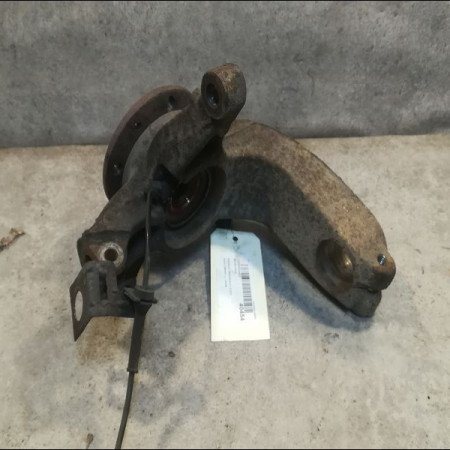 Moyeu avg occasion RENAULT MEGANE II Phase 2 BREAK 01-2006->06-2009 1.5 DCI 105ch 7701210111