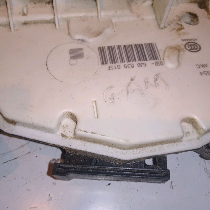 Serrure porte arg occasion SEAT IBIZA IV Phase 3 09-2015->... 1.4 TDI 90ch 6J0839015K 4