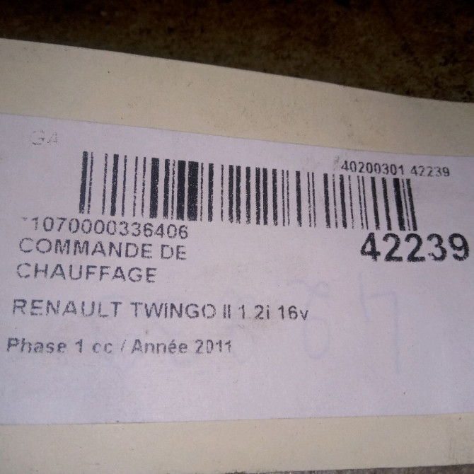 Commande de chauffage occasion RENAULT TWINGO II Phase 1 06-2007->11-2011 1.2i 16v 75ch 3