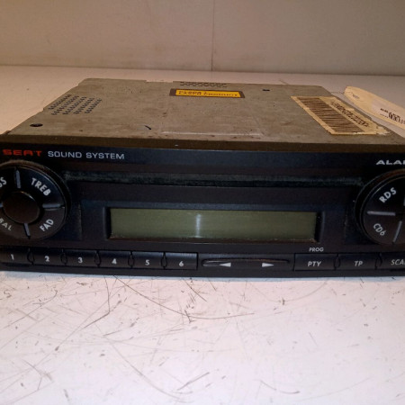Autoradio occasion SEAT IBIZA III Phase 1 03-2002->03-2006 1.9 SDI