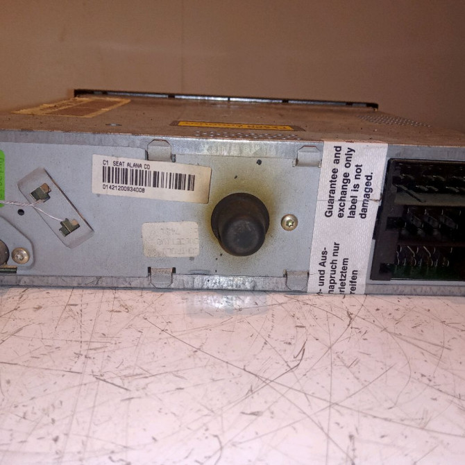 Autoradio occasion SEAT IBIZA III Phase 1 03-2002->03-2006 1.9 SDI 3