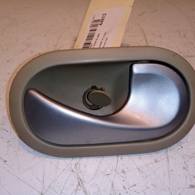 Poignee int porte ard occasion RENAULT SCENIC II Phase 2 09-2006->04-2009 1.9 DCI 130ch 8200843630 1