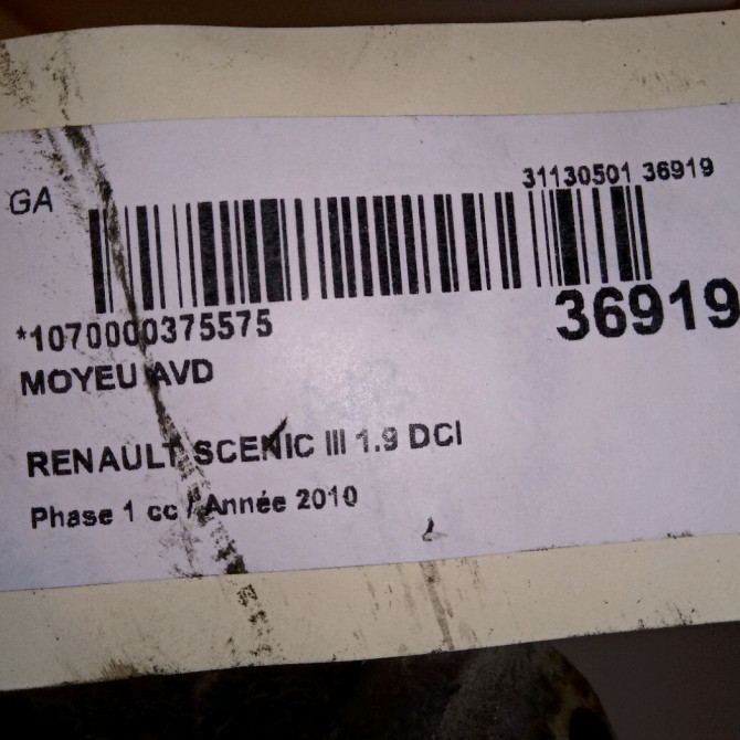 Moyeu avd occasion RENAULT SCENIC III Phase 1 04-2009->11-2011 1.9 DCI 130ch 402101877R 4