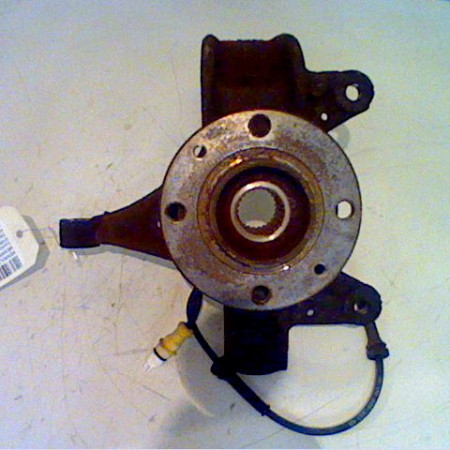 Moyeu avd occasion RENAULT MEGANE II Phase 1 09-2003->12-2005 1.9 DCI 120ch 7701210111