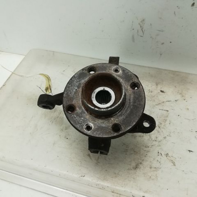 Moyeu avd occasion RENAULT EXPRESS Phase 1 11-1985->09-1994 7701205778 1