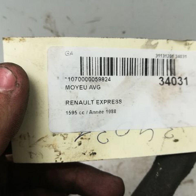 Moyeu avg occasion RENAULT EXPRESS Phase 1 11-1985->09-1994 7701205778 4