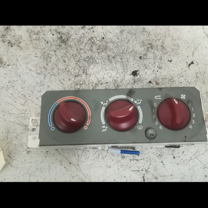 Commande de chauffage occasion RENAULT TWINGO I Phase 3 08-2000->06-2007 1.2i 1