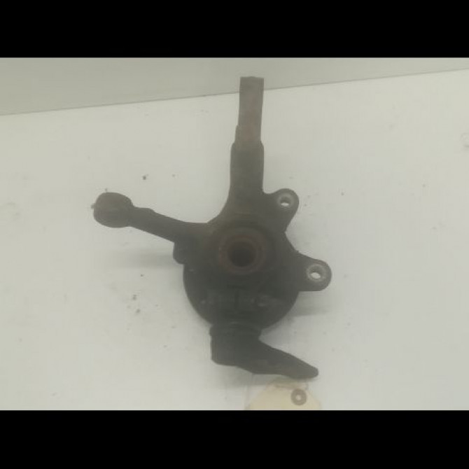 Moyeu avd occasion RENAULT EXPRESS Phase 1 11-1985->09-1994 1.6 D 7701205778 2