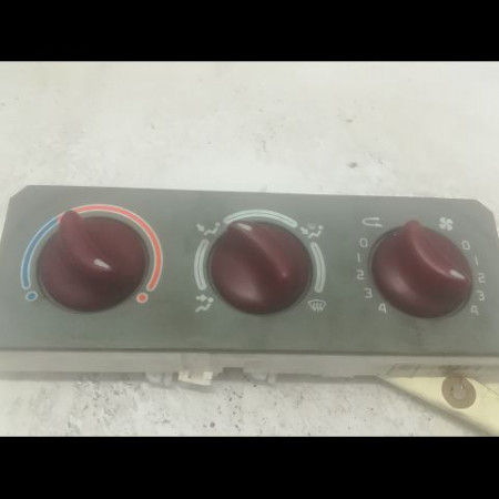 Commande de chauffage occasion RENAULT TWINGO I Phase 3 08-2000->06-2007 1.2i