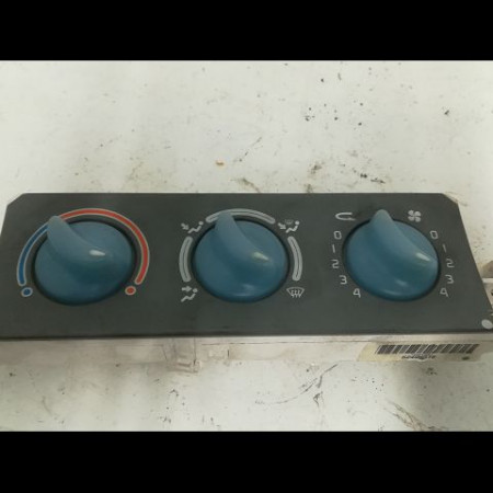 Commande de chauffage occasion RENAULT TWINGO I Phase 3 08-2000->06-2007 1.2i 8v 60ch