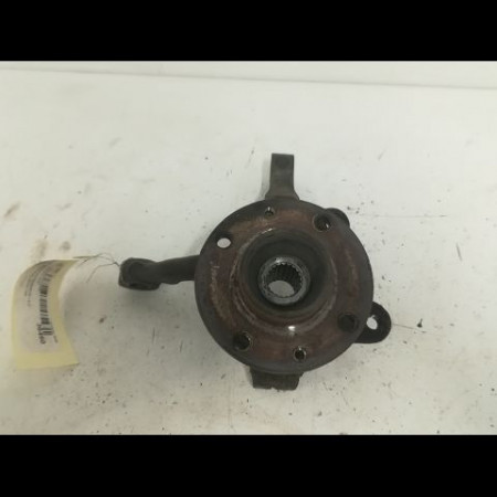 Moyeu avd occasion RENAULT EXPRESS Phase 1 11-1985->09-1994 1.6 D 7701205778