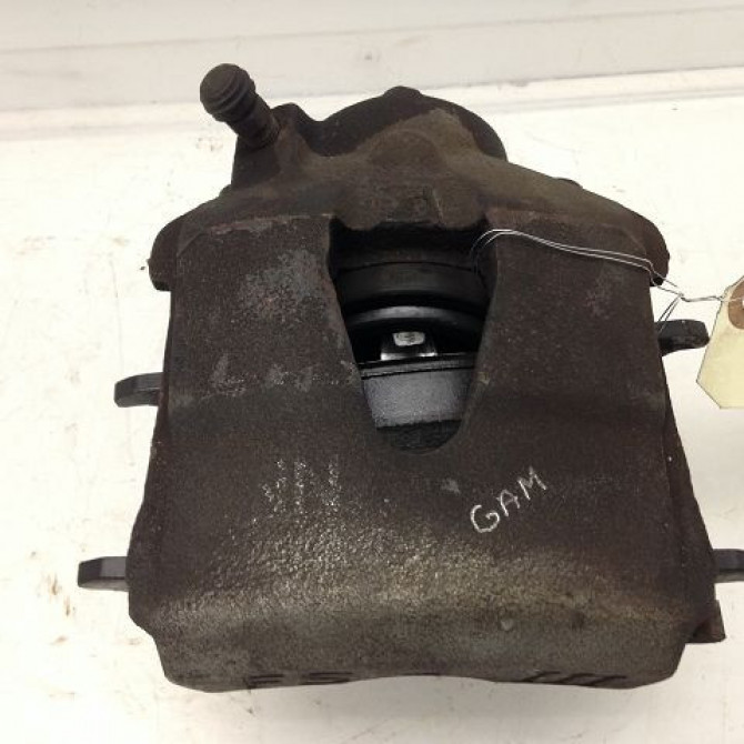 Etrier de frein avant droit occasion AUDI A3 II Phase 1 06-2003->06-2008 1.9 TDi 8P0615124A 1