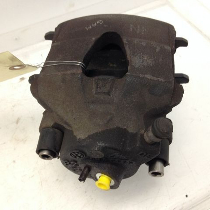 Etrier de frein avant droit occasion AUDI A3 II Phase 1 06-2003->06-2008 1.9 TDi 8P0615124A 2