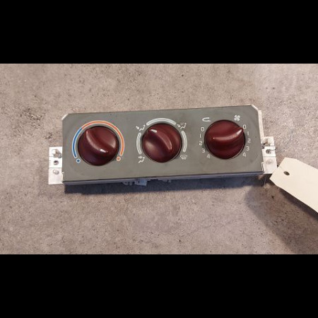 Commande de chauffage occasion RENAULT TWINGO I Phase 3 08-2000->06-2007 1.2i 16v