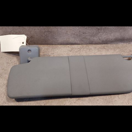 Pare-soleil gauche occasion RENAULT TWINGO I Phase 3 08-2000->06-2007 1.2i 8v 60ch 8200190790