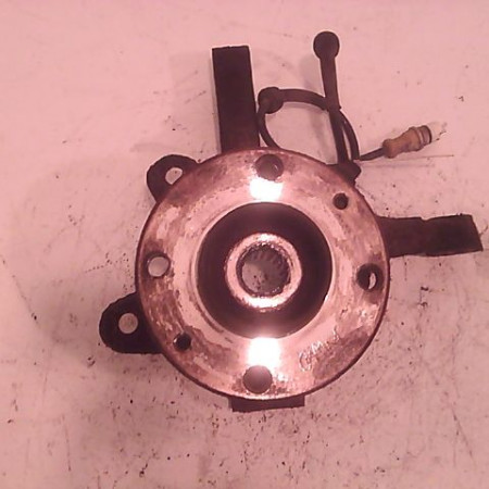 Moyeu avg occasion RENAULT TWINGO I Phase 3 08-2000->06-2007 1.2i 7701205778