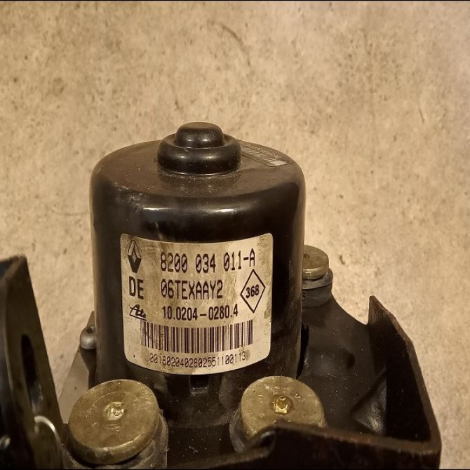 Unité hydraulique ABS occasion RENAULT TWINGO I Phase 3 08-2000->06-2007 1.2i 16v 7701206054 3