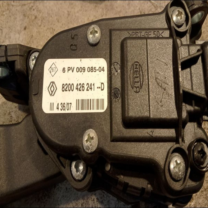 Potentiometre accelerateur occasion RENAULT TWINGO II Phase 1 06-2007->11-2011 1.5 DCI 65ch 3