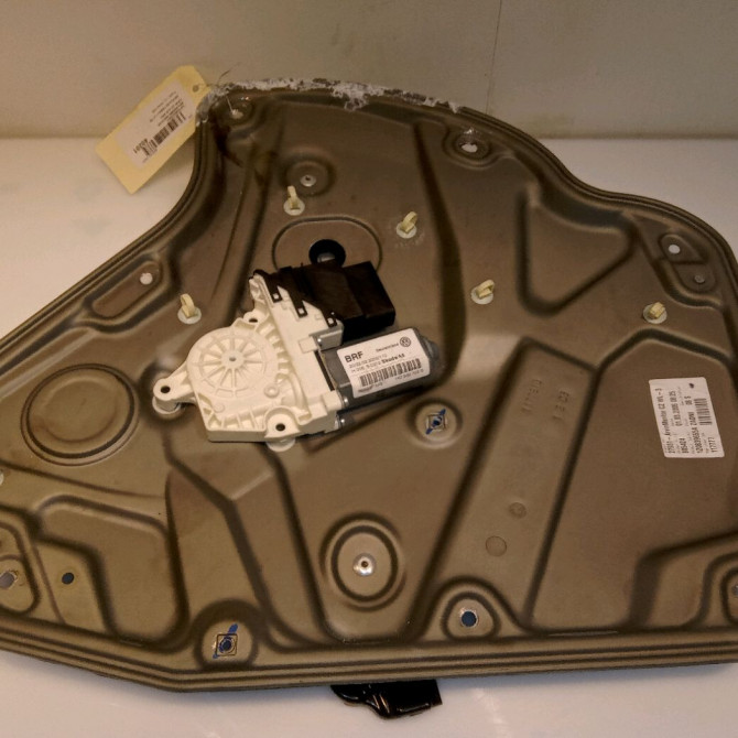 Mecanisme+moteur leve-glace arg occasion SKODA OCTAVIA II Phase 1 06-2004->10-2008 1.9 TDI 105ch 1Z0839461A 1