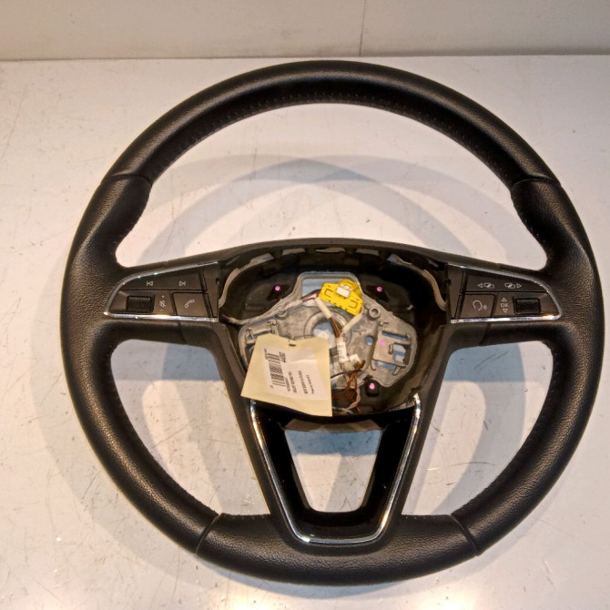 Volant de direction occasion SEAT IBIZA IV Phase 3 09-2015->... 1.4 TDI 90ch 5F0419091LLKB 1