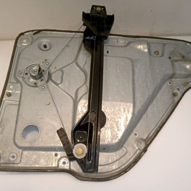 Mecanisme leve-glace arrière gauche occasion SKODA FABIA I FABIA I Phase 1 2000-04-01->2004-09-30 1.9 SDI 6Y0839655 2