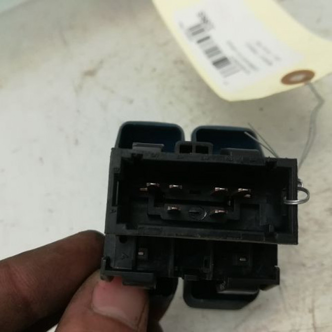 Commande eclairage occasion RENAULT TWINGO I Phase 1 04-1993->08-1998 7700839681 2