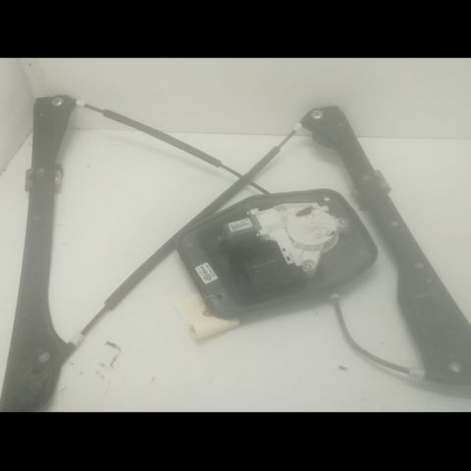 Mecanisme+moteur leve-glace avg occasion VOLKSWAGEN GOLF V Phase 1 11-2003->10-2008 1.9 TDI 105ch 5M0837461 1