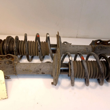 Amortisseur avant droit occasion TOYOTA YARIS III Phase 2 06-2014->... 1.5 100ch 485100DA20