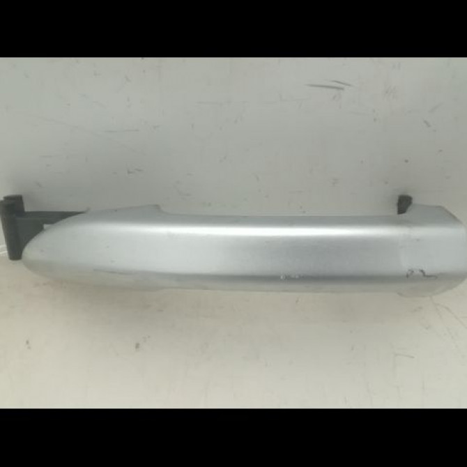 Poignee ext porte avd occasion VOLKSWAGEN PASSAT V Phase 1 03-2005->10-2010 2.0 TDI 140ch 3C0837206GRU 1