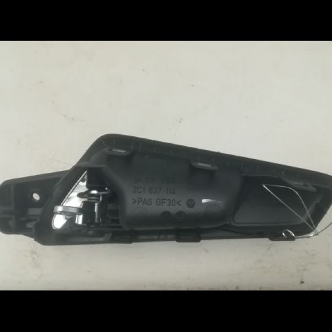Poignee int porte avd occasion VOLKSWAGEN PASSAT V Phase 1 03-2005->10-2010 2.0 TDI 140ch 3C1837114BTDZ 2