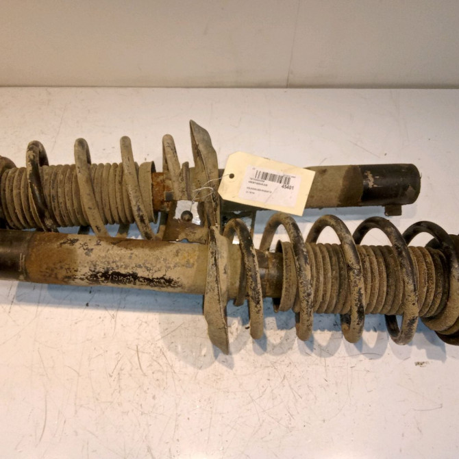 Amortisseur avant droit occasion 1