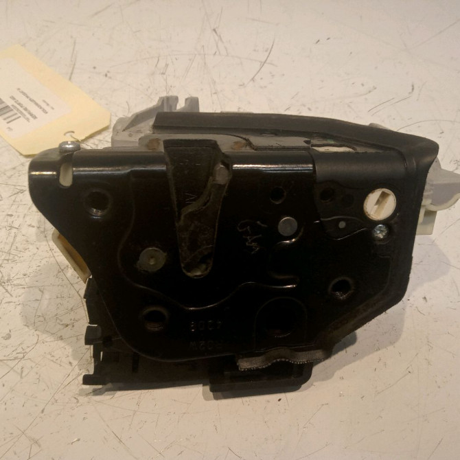 Serrure porte avd occasion 1