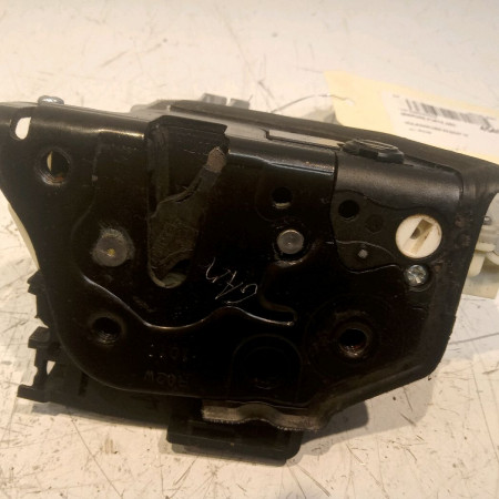 <span class="tt">Serrure porte ard occasion  </span><span class="designation"> </span>