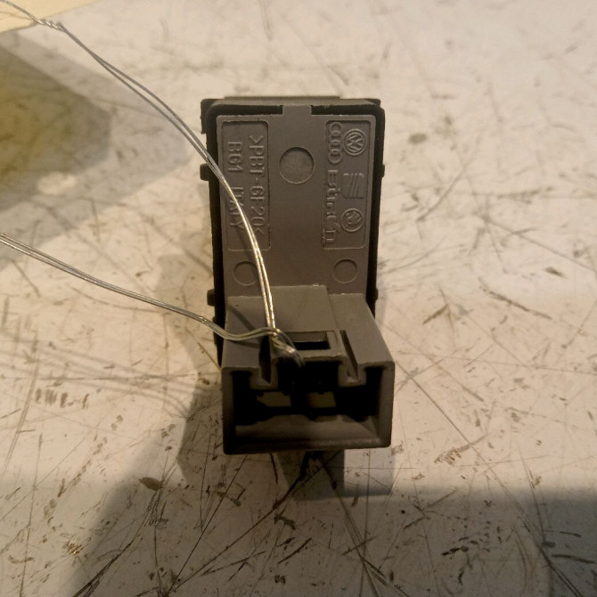 Commande leve-glace porte arrière gauche occasion 2