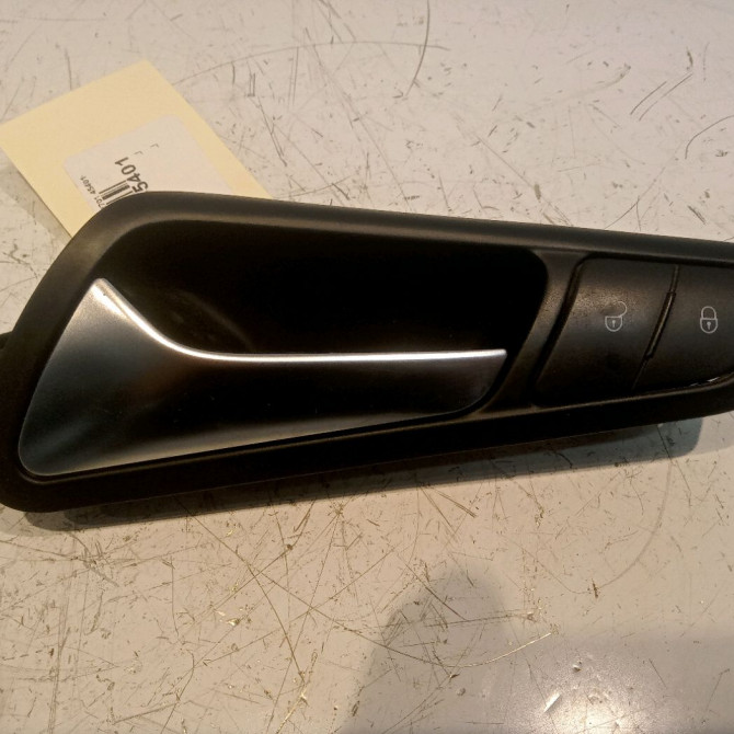 Poignee int porte avg occasion 1