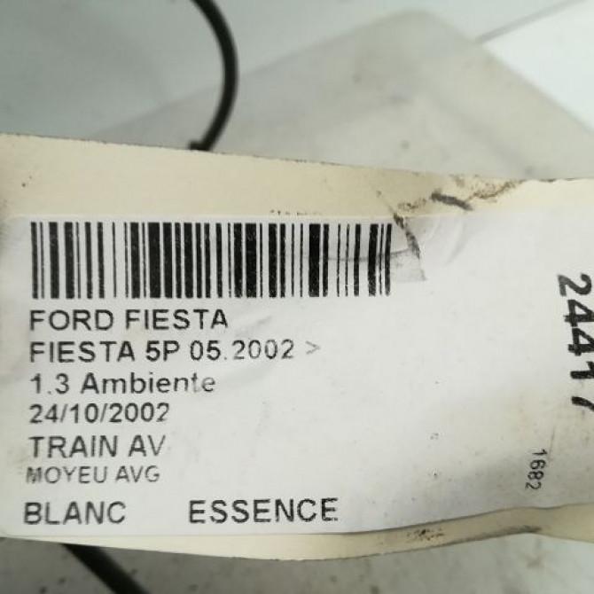 Moyeu avg occasion FORD FIESTA V Phase 1 09-2002->10-2005 1.3i 1201569 4