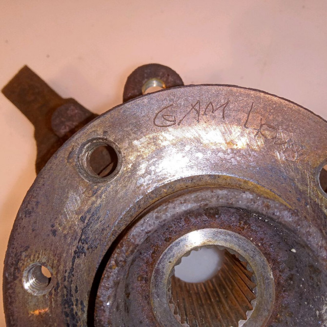 Moyeu avd occasion DACIA LOGAN I Phase 1 MCV 01-2007->10-2008 1.5 DCI 85ch 402102977R 3