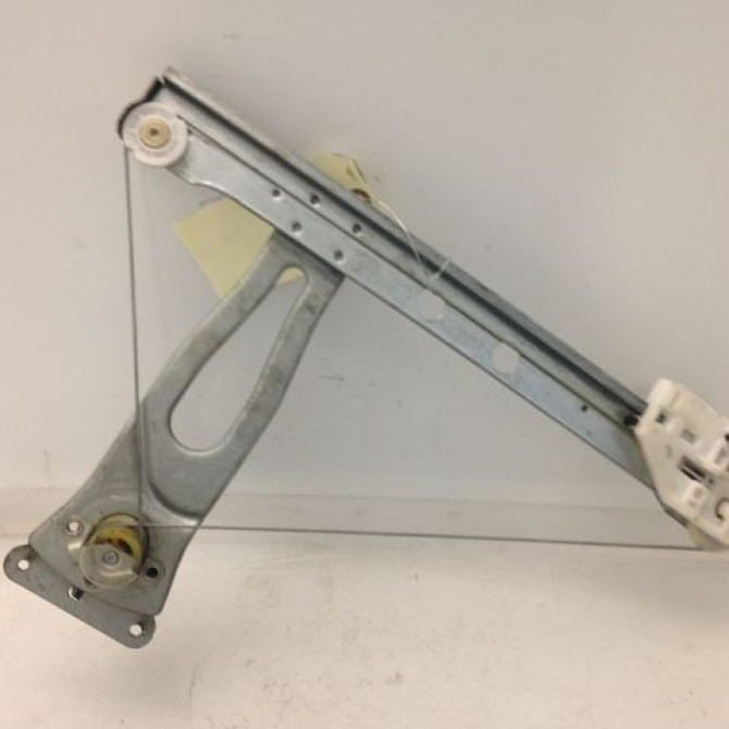 Mecanisme leve-glace arrière droit occasion CITROEN C3 I Phase 1 04-2002->10-2005 1.1i 922475 2