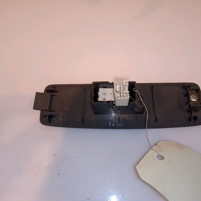 Commande lève-glace porte avant droite occasion TOYOTA RAV4 I Phase 2 11-1997->07-2000 2