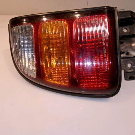 Feu arrière gauche occasion TOYOTA RAV4 I Phase 2 11-1997->07-2000 8156042050