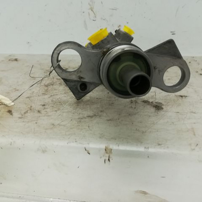 Maitre cylindre occasion RENAULT SCENIC II Phase 1 03-2004->09-2006 460119372R 3