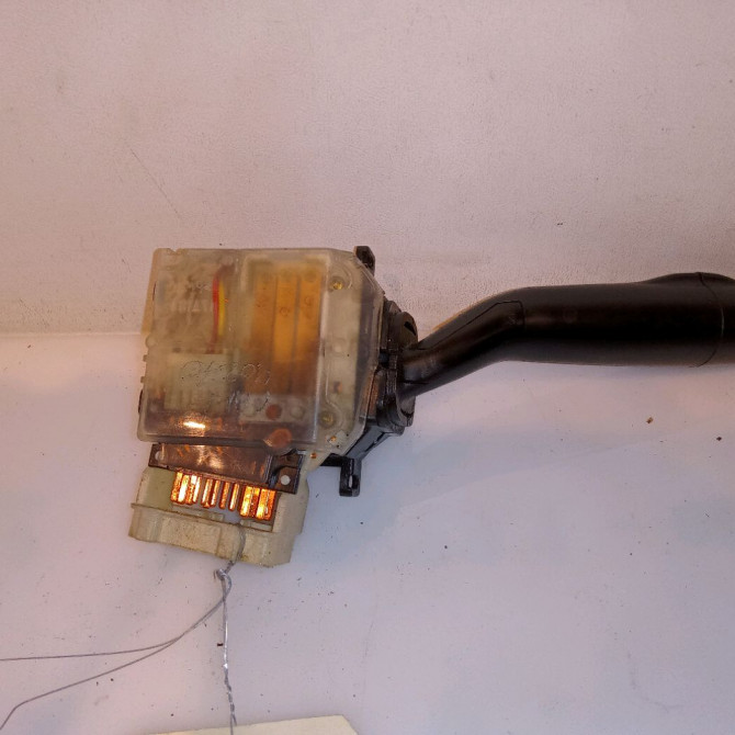 Commande clignotant occasion TOYOTA RAV4 I Phase 2 11-1997->07-2000 8411920082 2