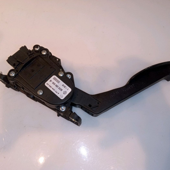 Potentiometre accelerateur occasion DACIA LOGAN I Phase 1 MCV 01-2007->10-2008 1.5 DCI 85ch 2