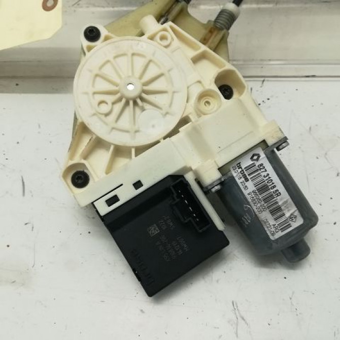 Mecanisme+moteur leve-glace arg occasion RENAULT MEGANE III Phase 3 10-2013->... 1.6 DCI 130ch 827210008R 2