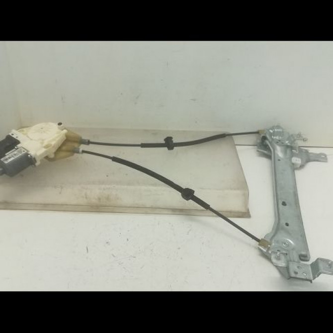 Mecanisme+moteur leve-glace arg occasion RENAULT MEGANE III MEGANE III Phase 1 BREAK 2009-06-01->2012-01-31 1.5 DCI 90ch 827210008R 1