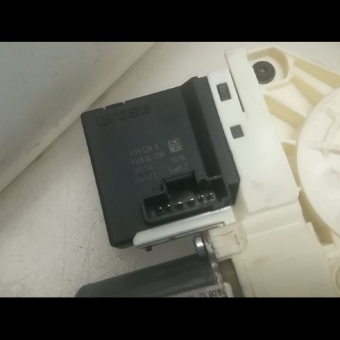 Mecanisme+moteur leve-glace arg occasion RENAULT MEGANE III MEGANE III Phase 1 BREAK 2009-06-01->2012-01-31 1.5 DCI 90ch 827210008R 2